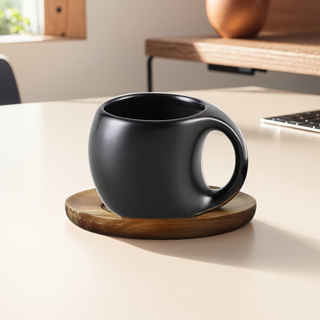 Curved Ceramic with Saucer